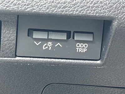 2026 Toyota Sienna LE 8 Passenger