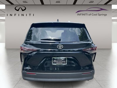 2026 Toyota Sienna LE 8 Passenger