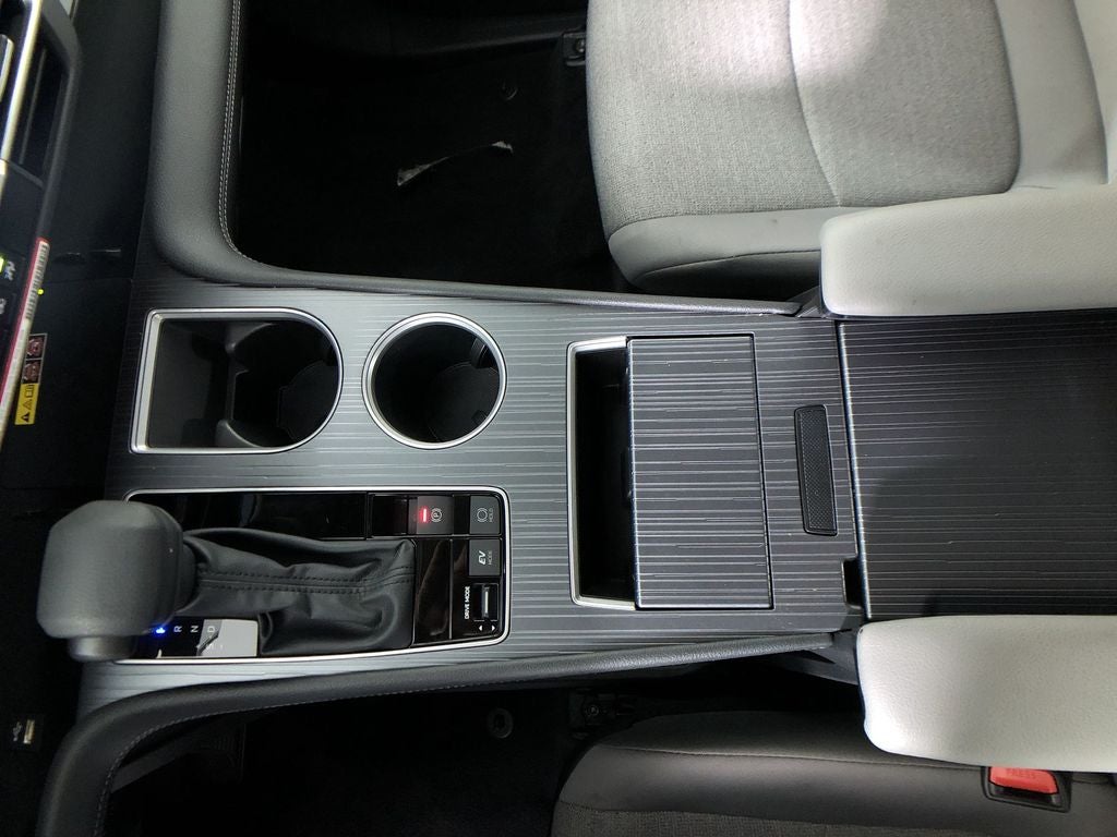 2026 Toyota Sienna LE 8 Passenger