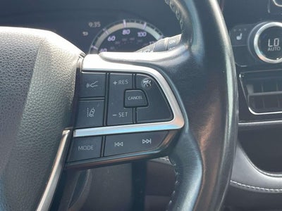 2022 Toyota Highlander XSE
