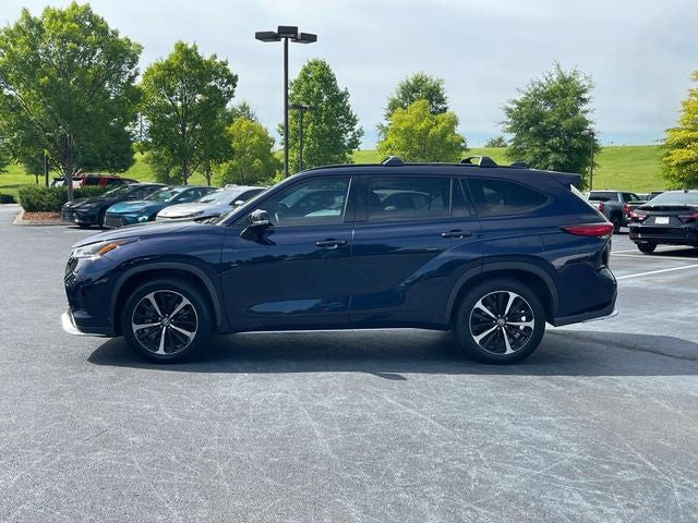 2022 Toyota Highlander XSE