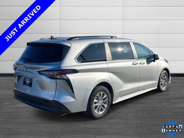 2024 Toyota Sienna XLE 7 Passenger