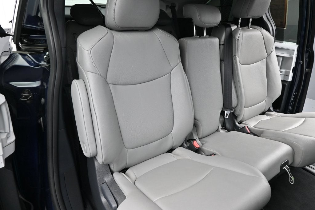 2026 Toyota Sienna XLE 8 Passenger