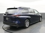 2026 Toyota Sienna XLE 8 Passenger
