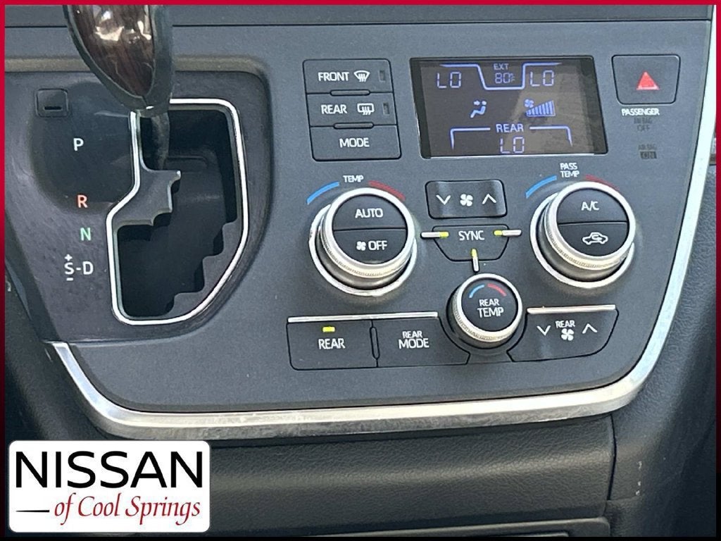 2018 Toyota Sienna Limited 7 Passenger