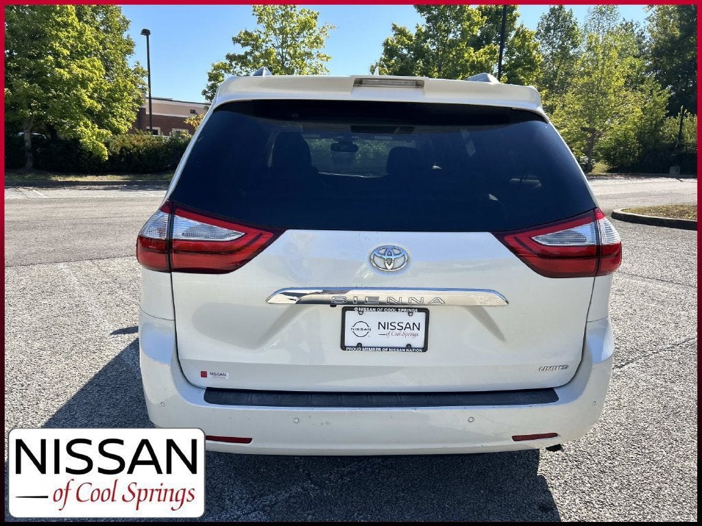 2018 Toyota Sienna Limited 7 Passenger