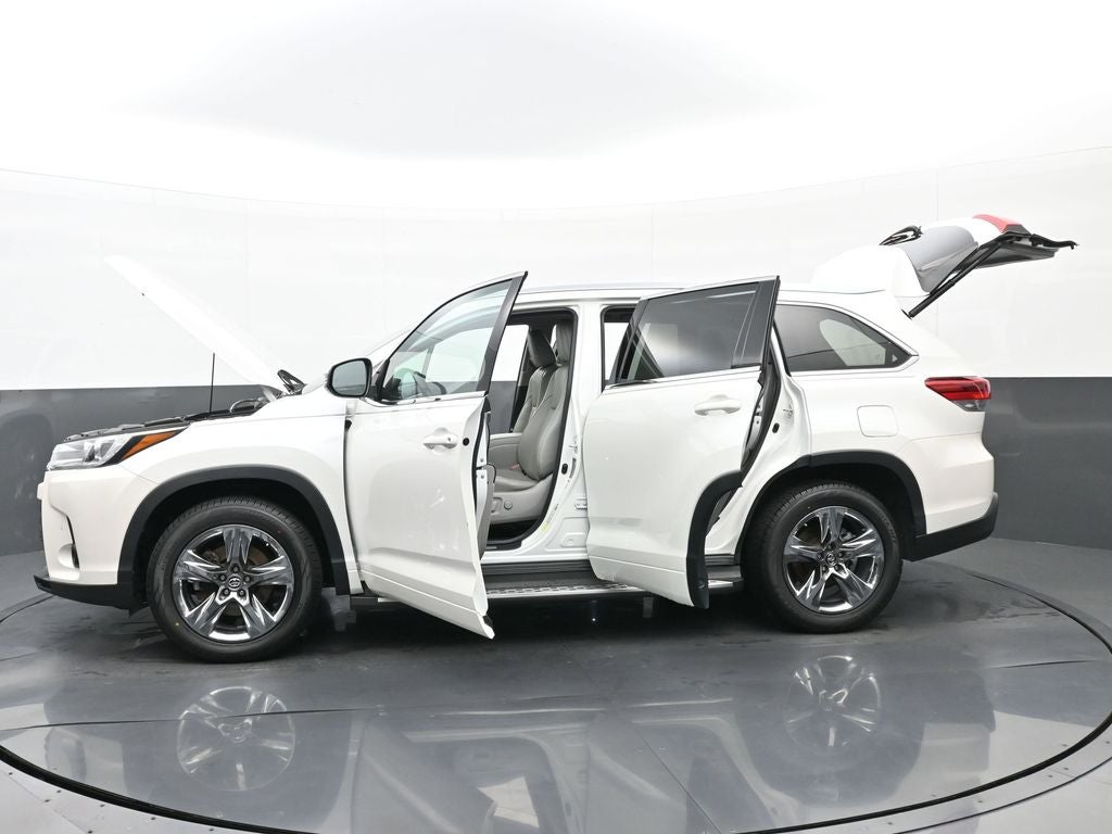 2017 Toyota Highlander Limited Platinum