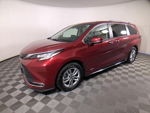 2021 Toyota Sienna Limited 7 Passenger