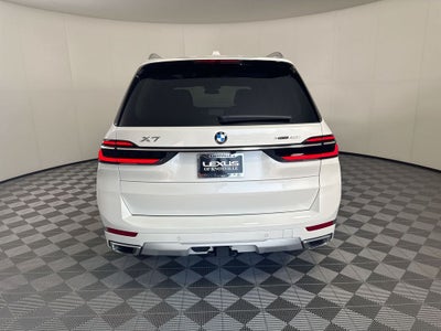 2025 BMW X7 xDrive40i