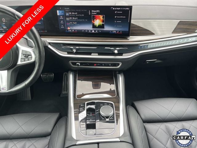 2025 BMW X6 xDrive40i