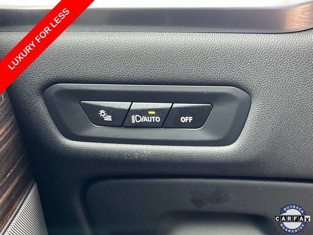 2025 BMW X6 xDrive40i