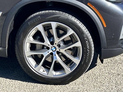 2022 BMW X5 sDrive40i