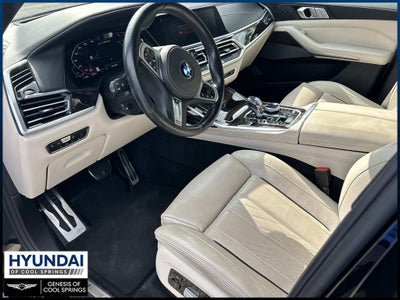 2020 BMW X7 M50i