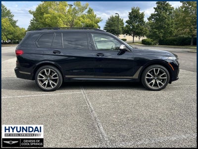 2020 BMW X7 M50i