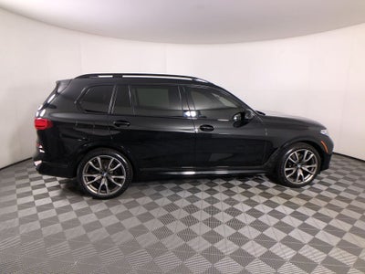 2021 BMW X7 M50i
