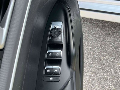 2022 Kia K5 LX