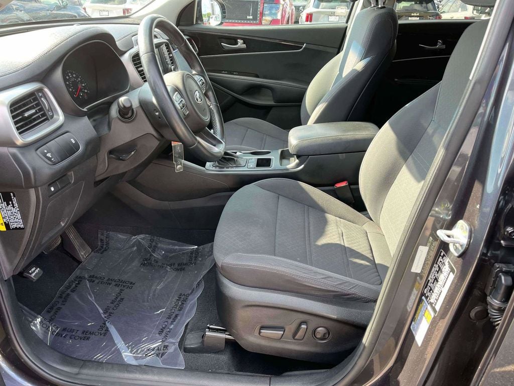 2017 Kia Sorento LX