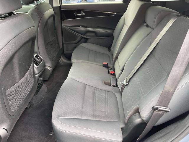 2020 Kia Sorento S