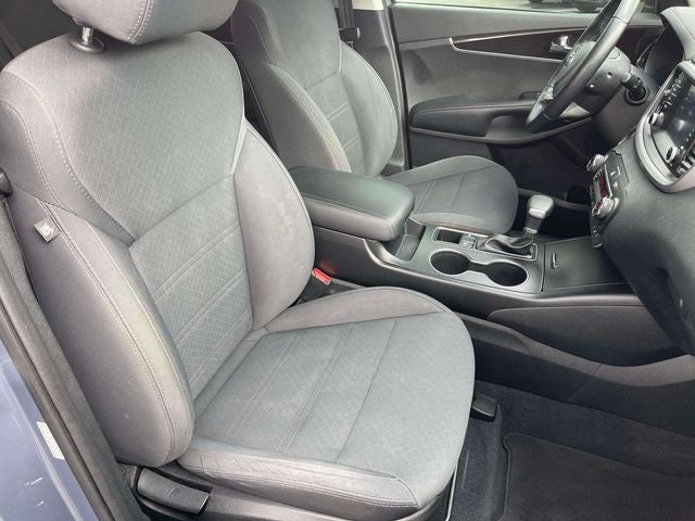 2020 Kia Sorento S