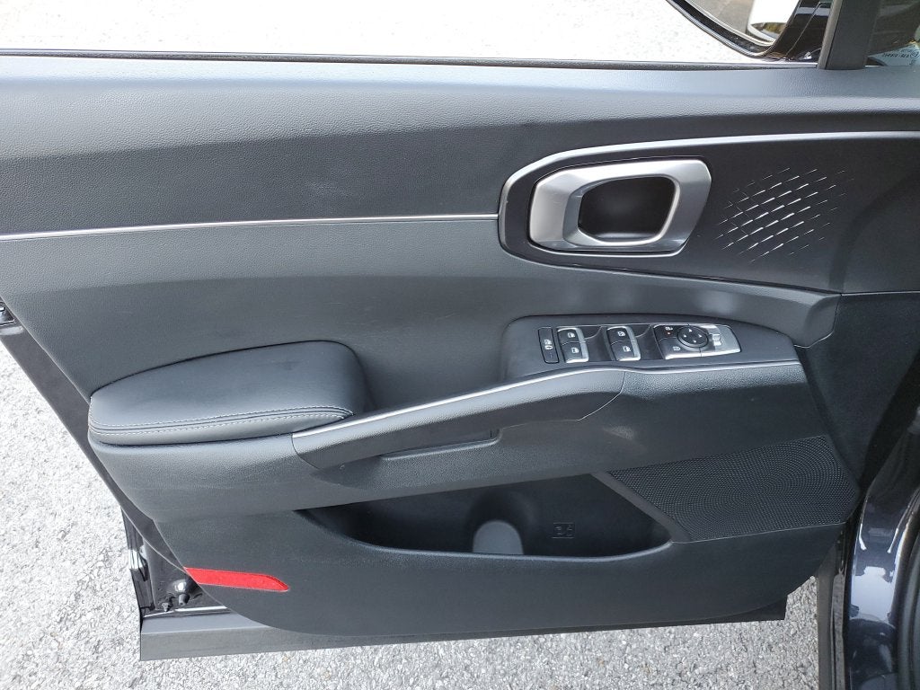 2025 Kia Sorento LX