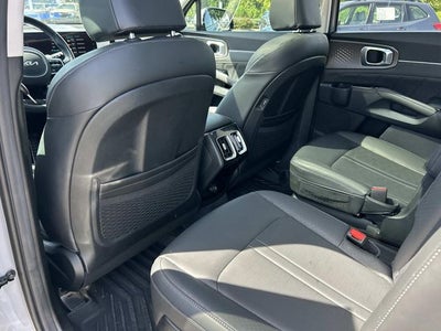 2025 Kia Sorento SX