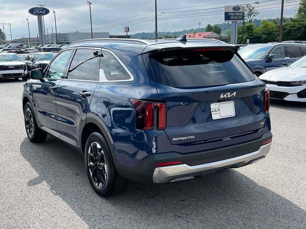 2024 Kia Sorento S