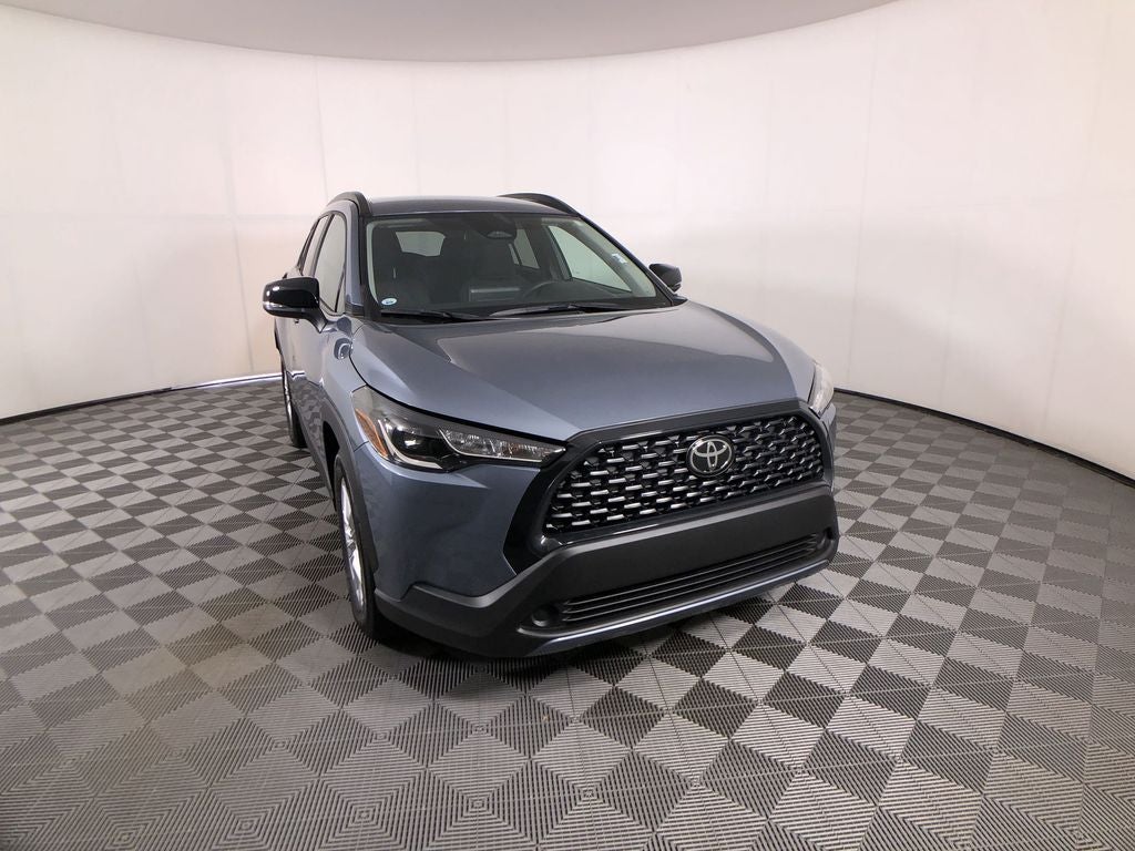 2025 Toyota Corolla Cross LE