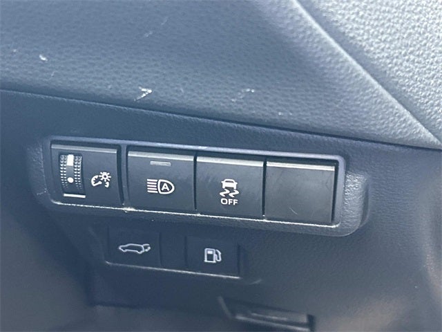 2023 Toyota Corolla Cross Hybrid XSE