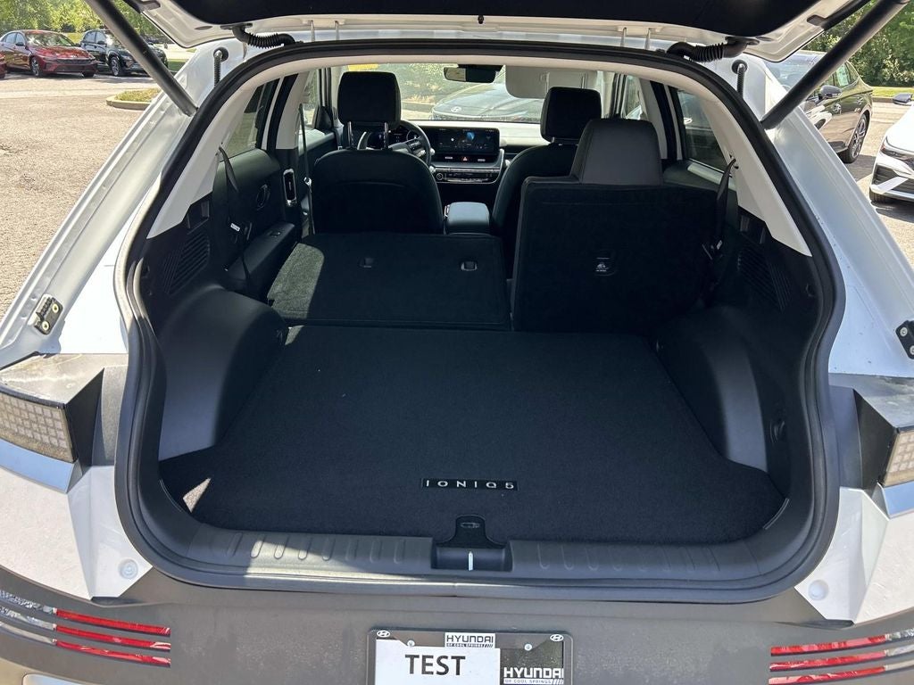 2025 Hyundai IONIQ 5 SEL