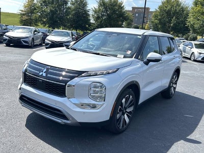2025 Mitsubishi Outlander SE