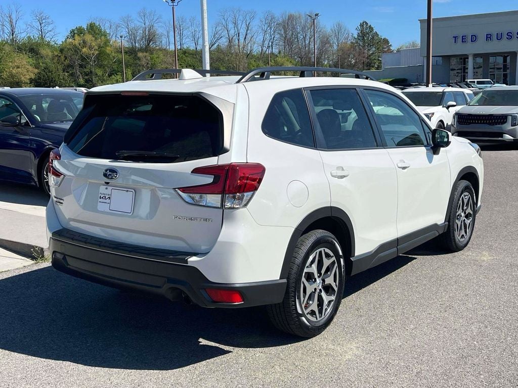 2023 Subaru Forester Premium
