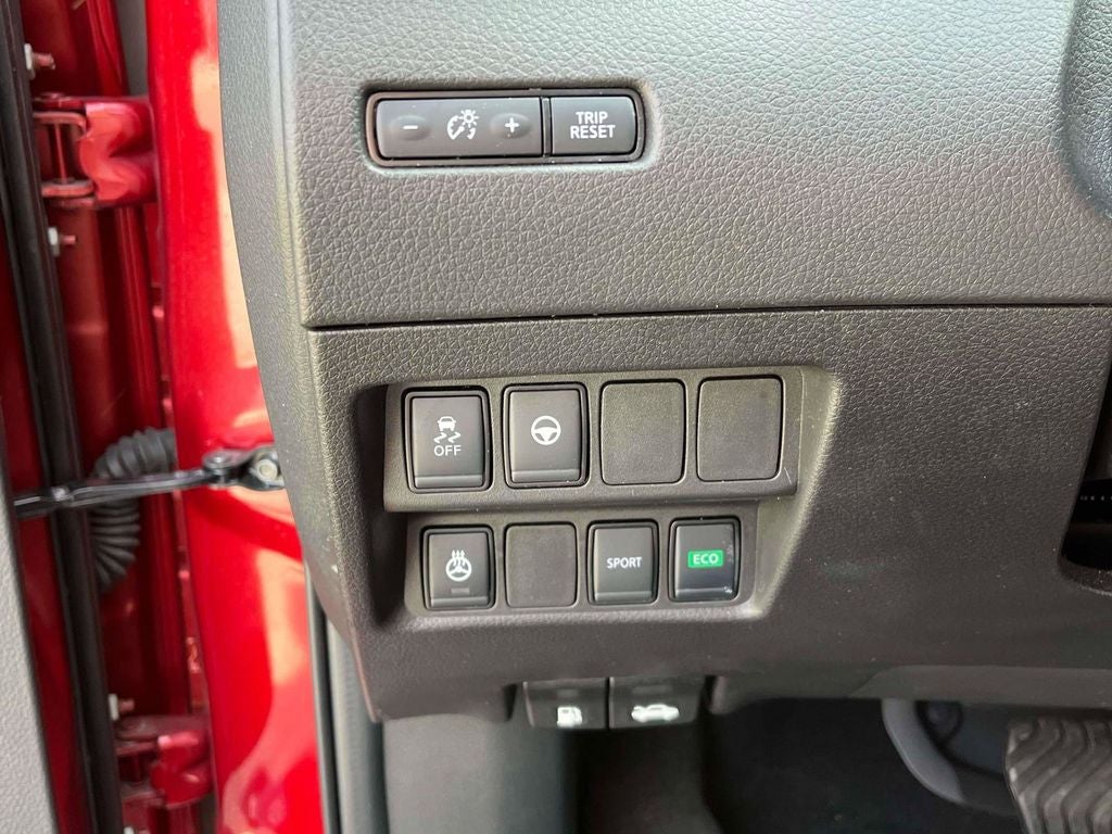 2022 Nissan Rogue Sport SL