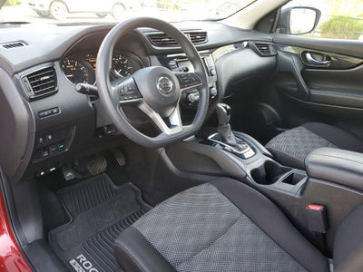 2020 Nissan Rogue Sport SV