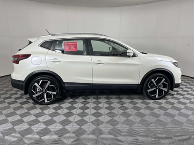2022 Nissan Rogue Sport SL