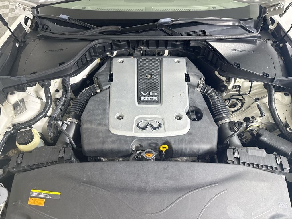 2011 INFINITI M37 X