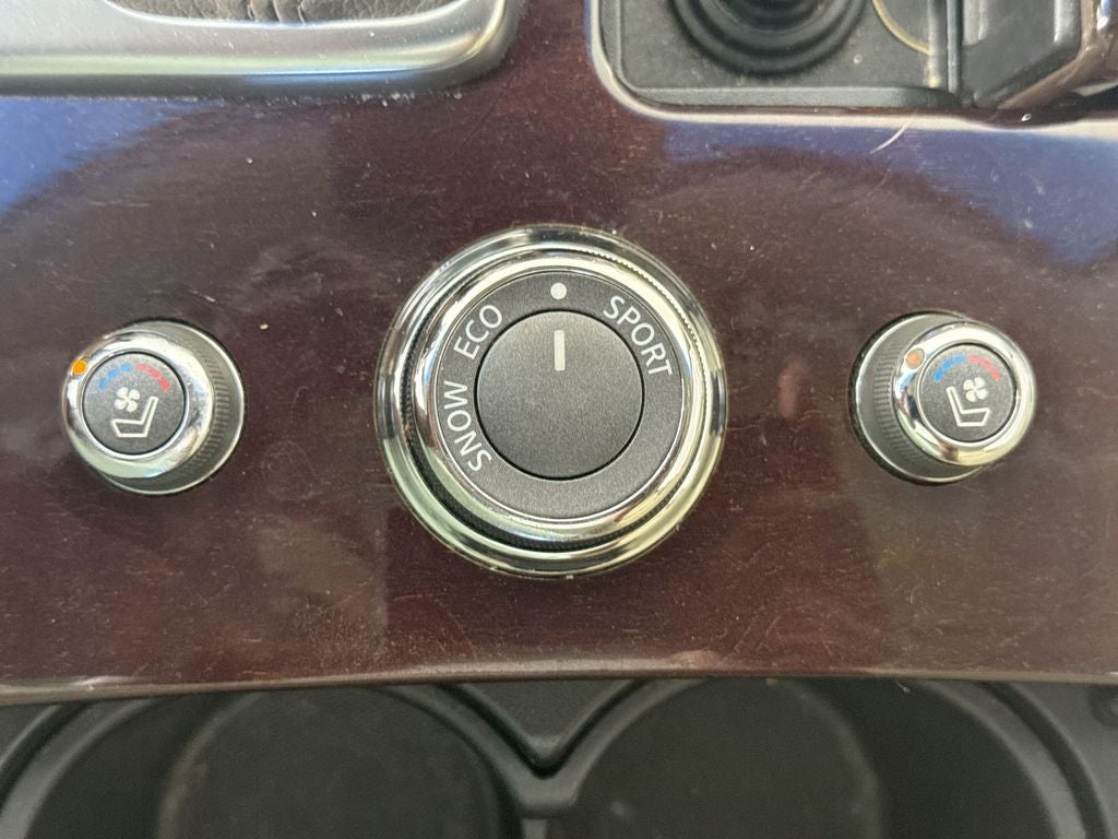 2011 INFINITI M37 X
