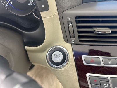 2011 INFINITI M37 X