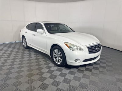 2011 INFINITI M37 X