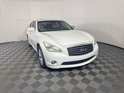 2011 INFINITI M37 X