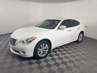 2011 INFINITI M37 X