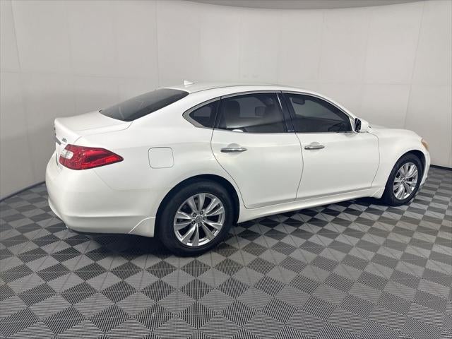 2011 INFINITI M37 X
