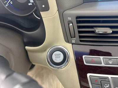 2011 INFINITI M37 X