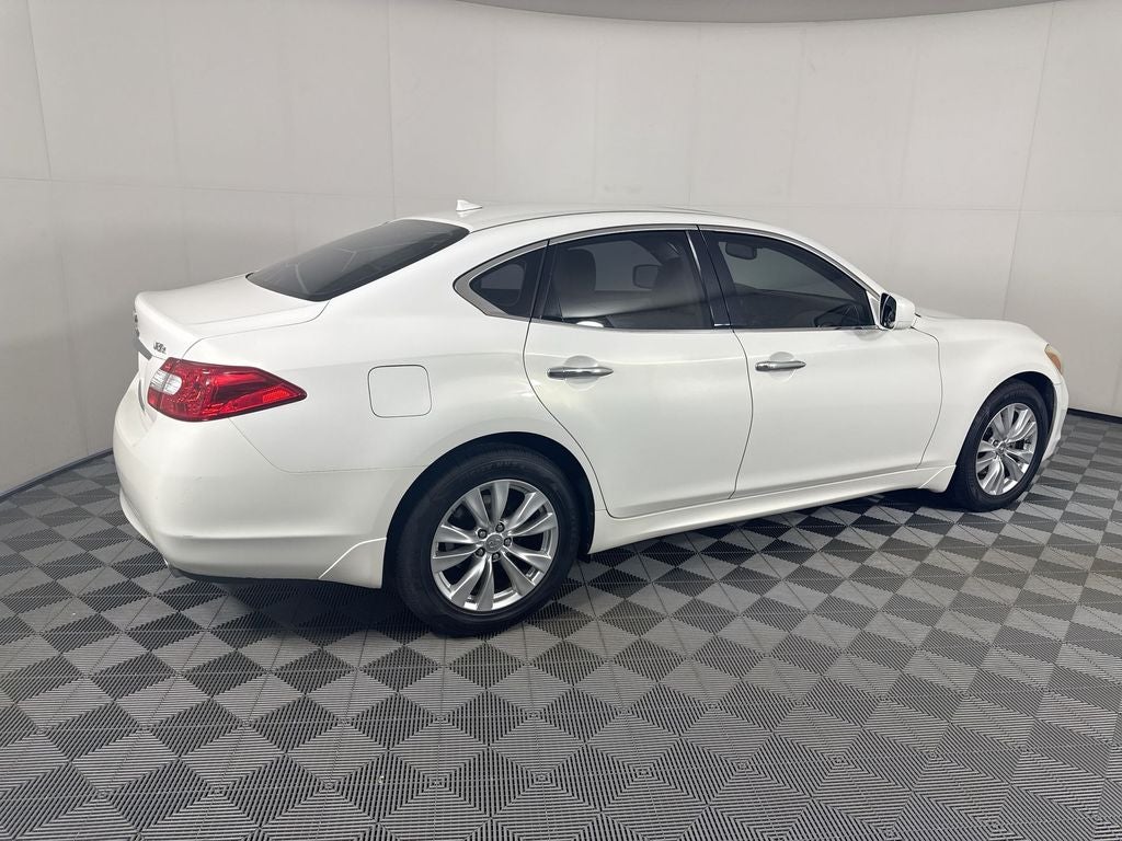 2011 INFINITI M37 X