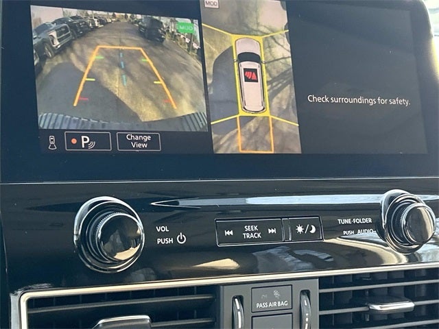 2024 Nissan Armada SL