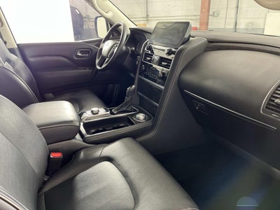 2024 INFINITI QX80 LUXE