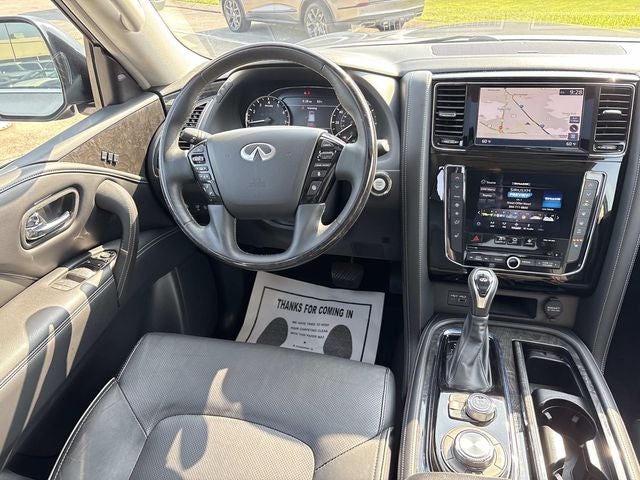 2021 INFINITI QX80 LUXE