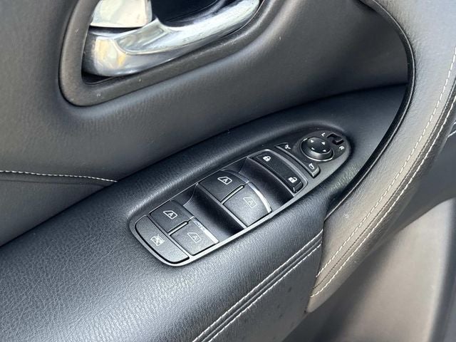 2021 INFINITI QX80 LUXE