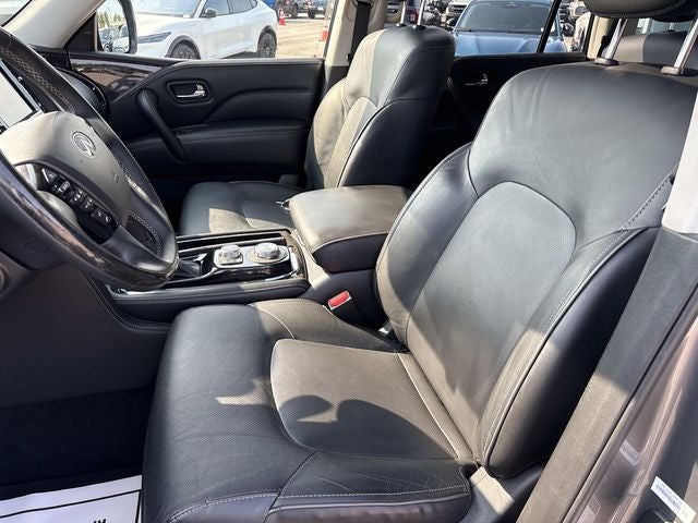 2021 INFINITI QX80 LUXE