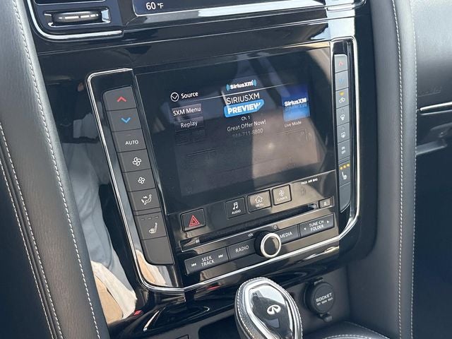 2021 INFINITI QX80 LUXE