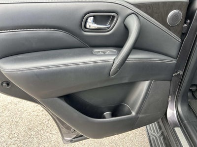 2024 INFINITI QX80 LUXE